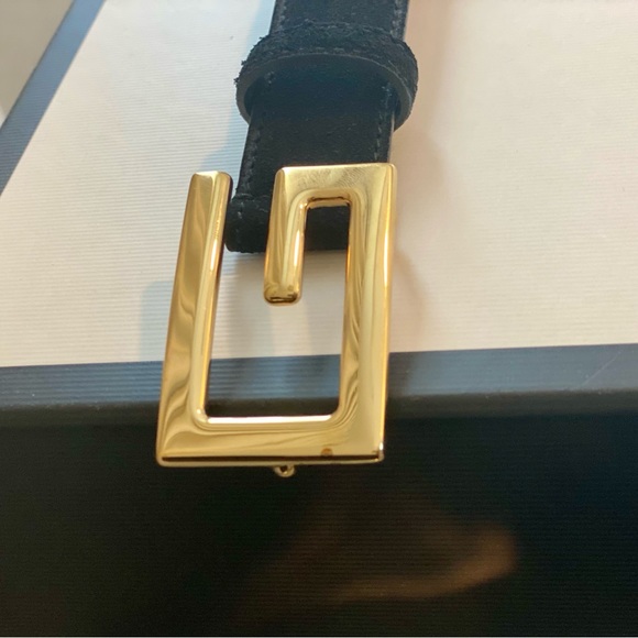 Gucci Skinny Suede Black Belt with Gold Buckle Size 85/34 - Picture 5 of 8